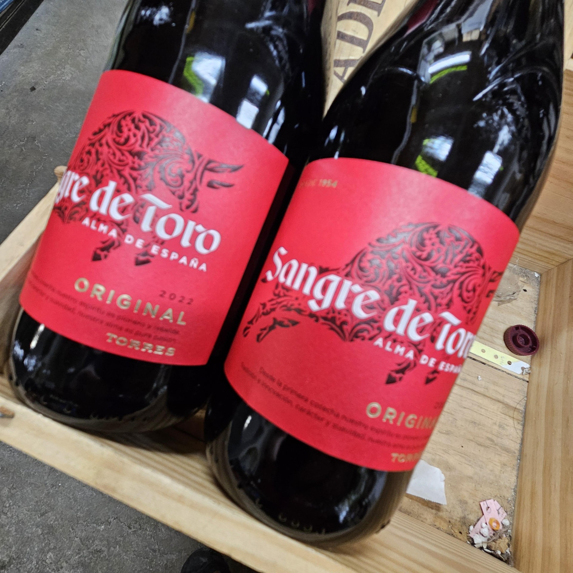 Sangre de Torro "Original" Red Blend